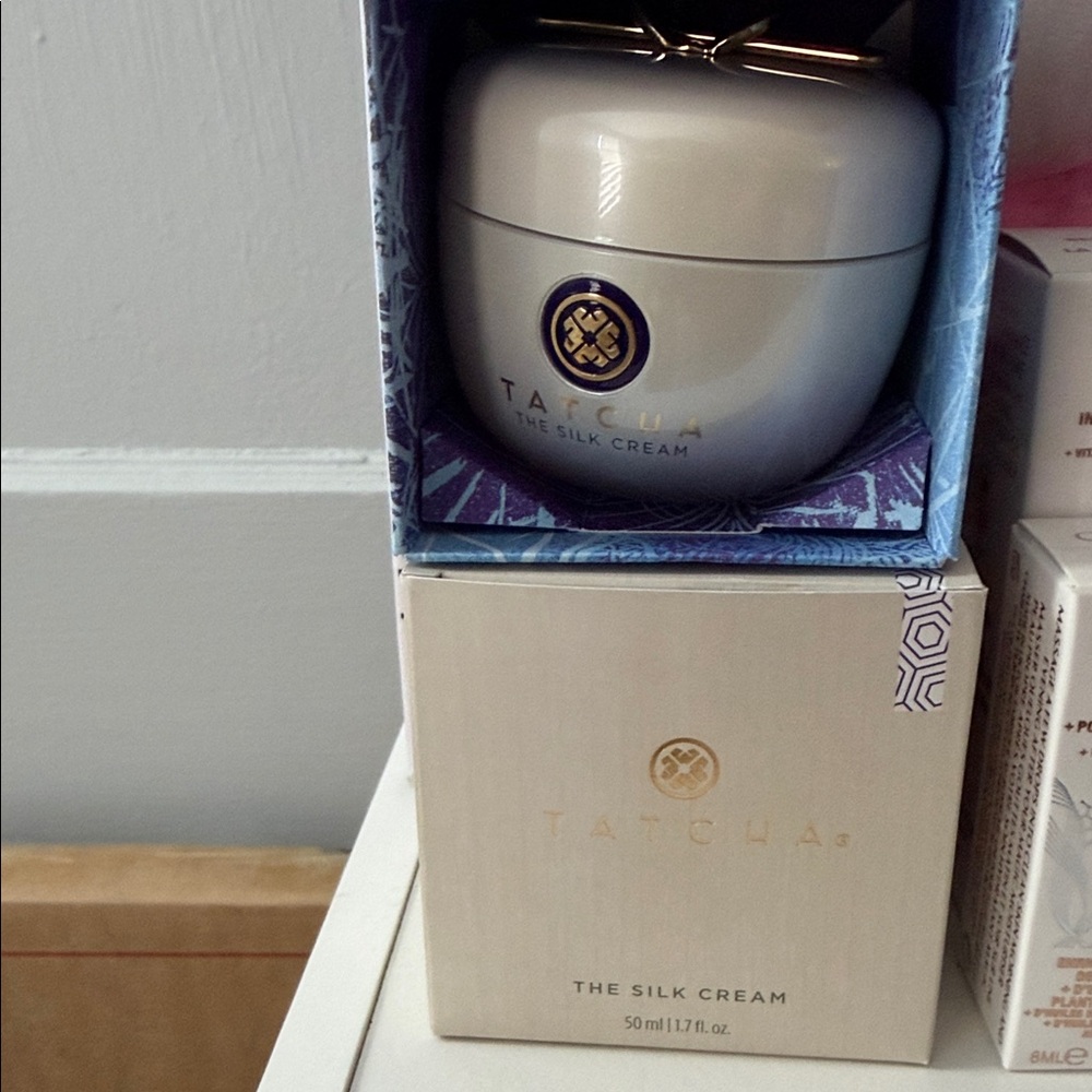 Tatcha The Silk Cream - Elegant White Moisturizer